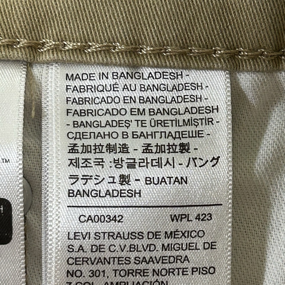 Levi's 511 Slim Fit Pants Men's 32x30 5-Pocket Khaki Tan Stretch $70 - Picture 8 of 10